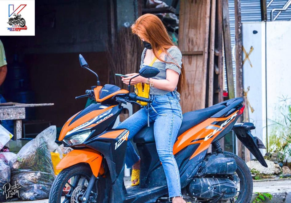 Thuê xe máy Honda Click