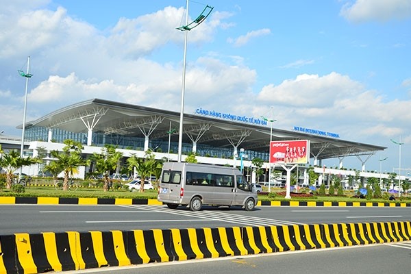 Xe đưa đón sân bay Nội Bài về Hà Nội