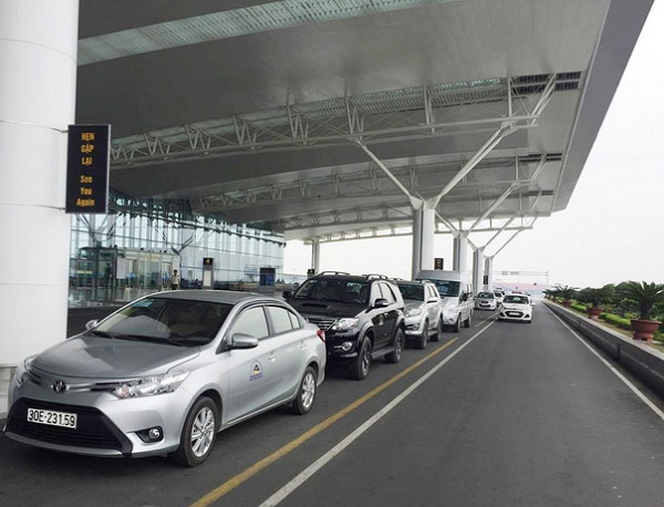 xe đưa đón sân bay nội bài 