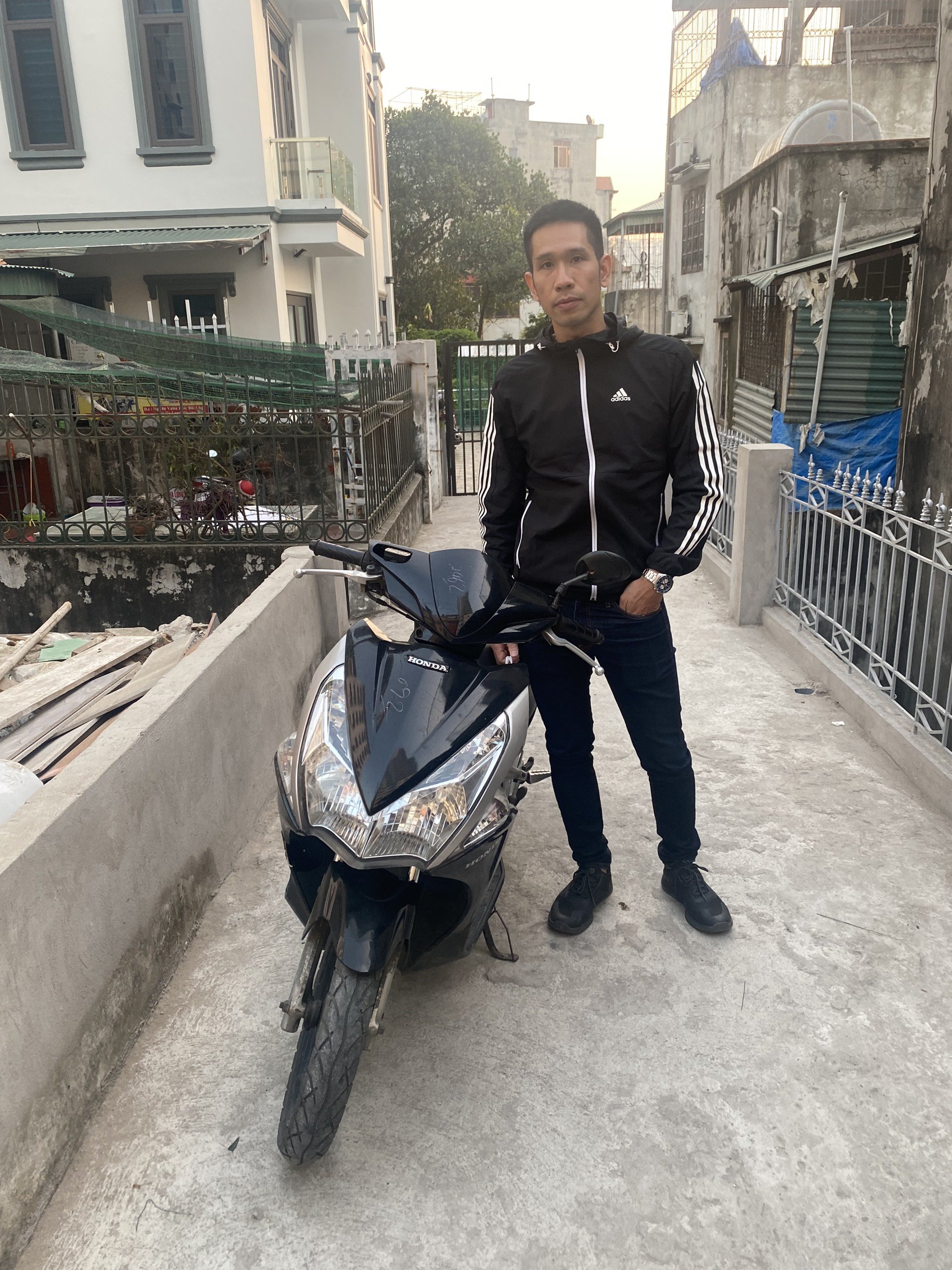 Thuê Xe Máy Quảng Ninh Trọn Gói