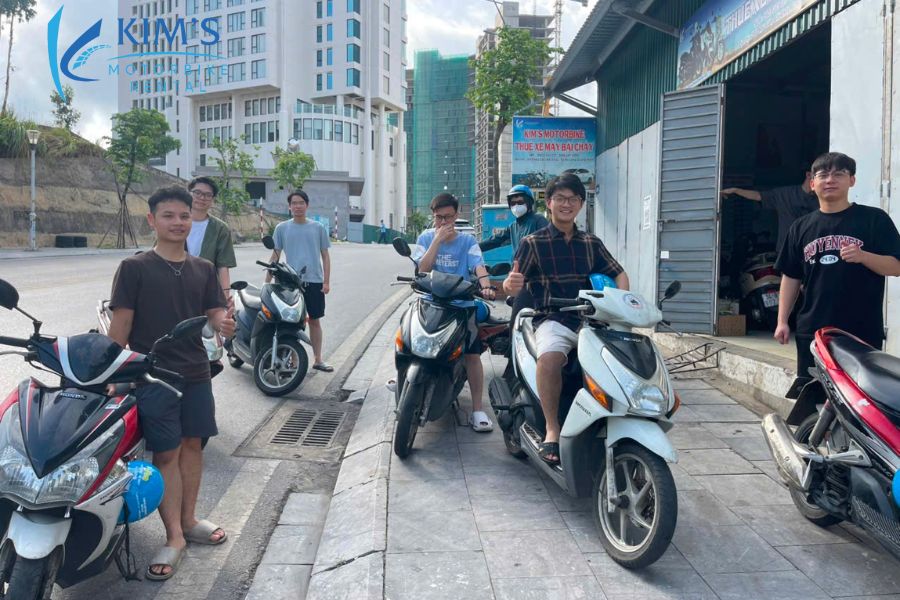 Thuê xe máy tại Tuần Châu