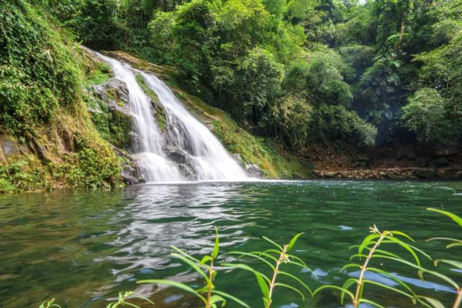 ghé thăm thác Khe Tiền
