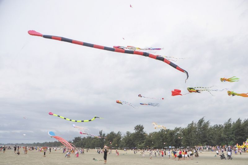 bãi biển Trà Cổ