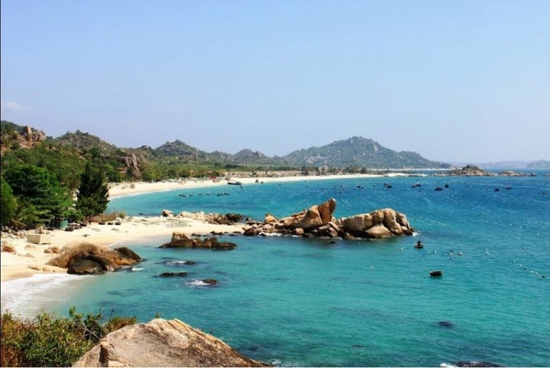 bãi tắm Bắc Vàn