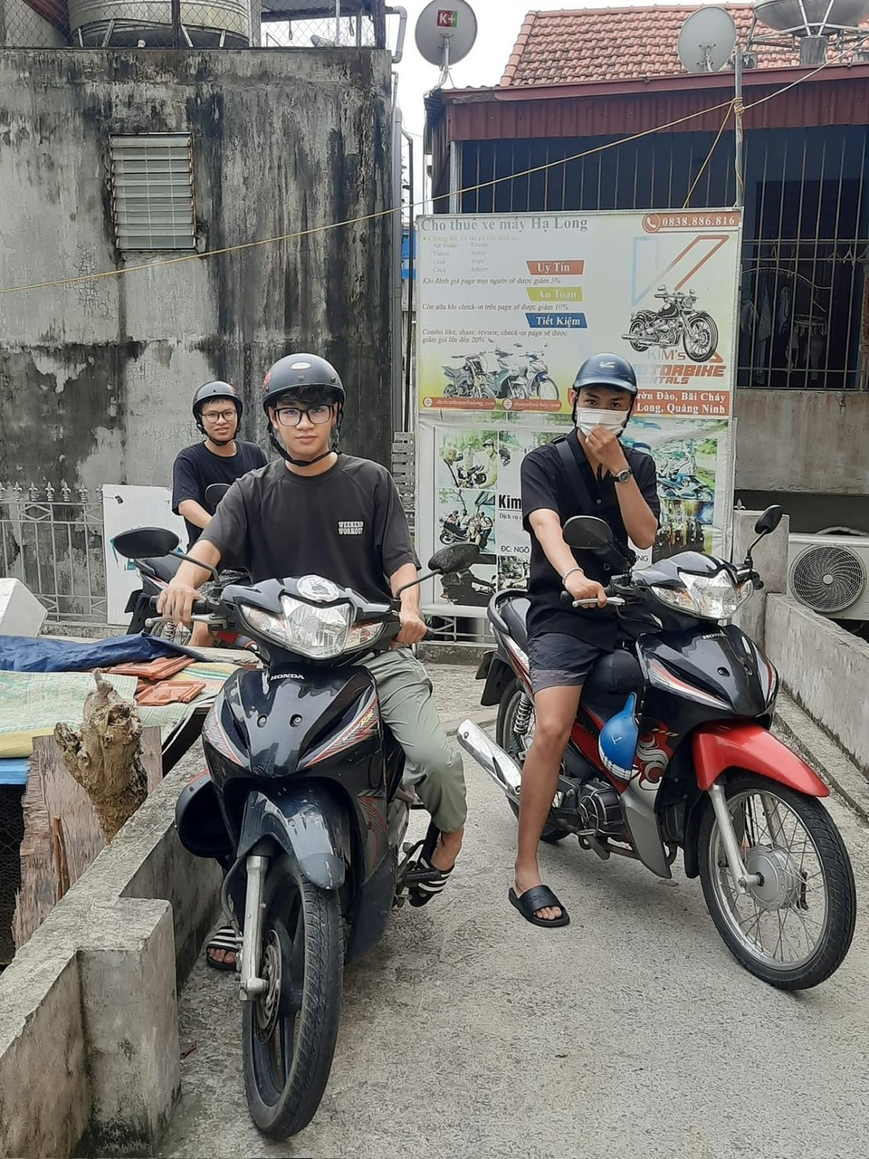 Gọi Là Có Xe – Thuê Xe Máy Hạ Long Phục Vụ Khách Tây Và Việt