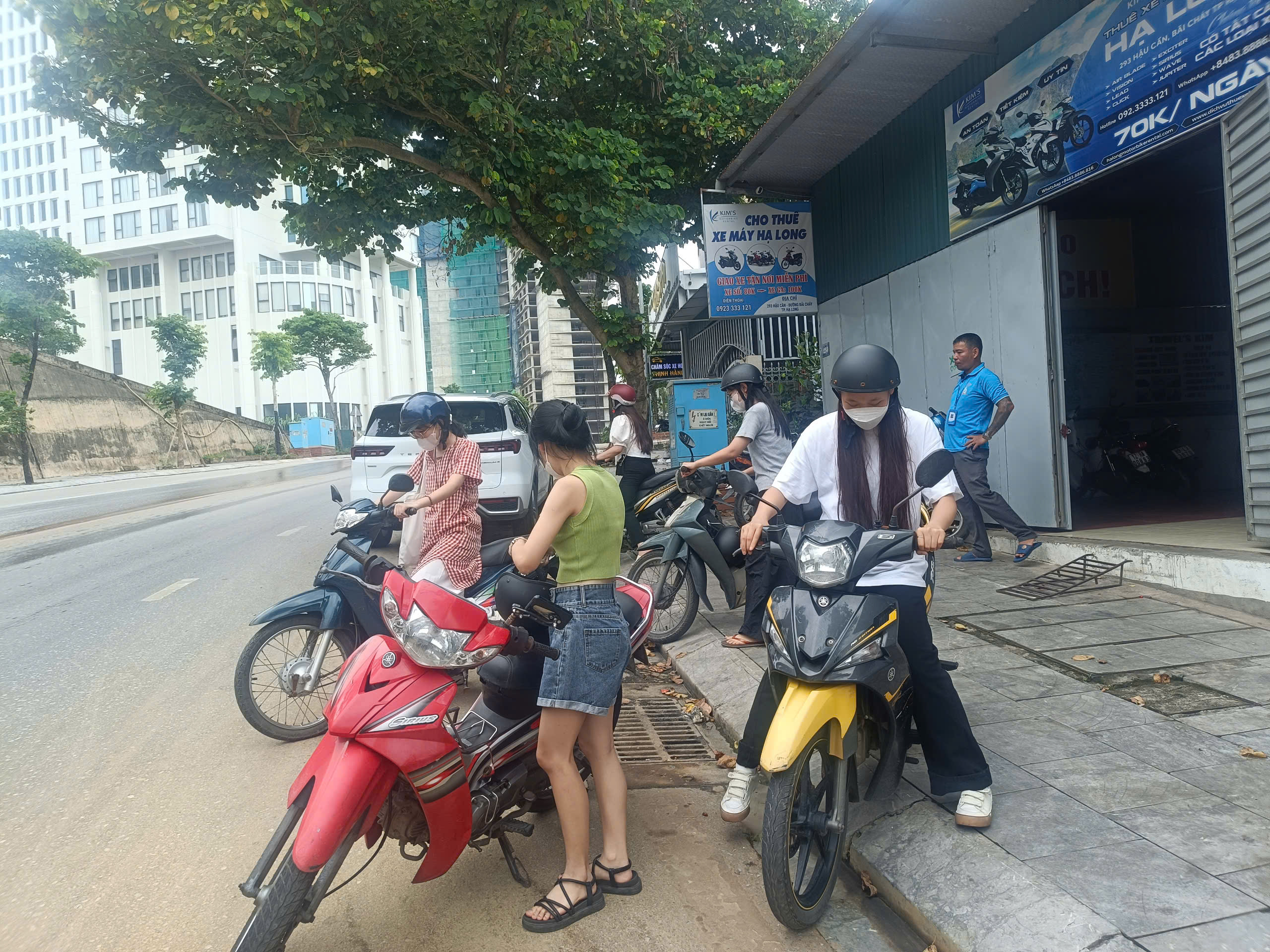 Thuê Xe Máy Đi Đảo Tuần Châu – Tự Do Di Chuyển, Khám Phá Mọi Góc Nhìn