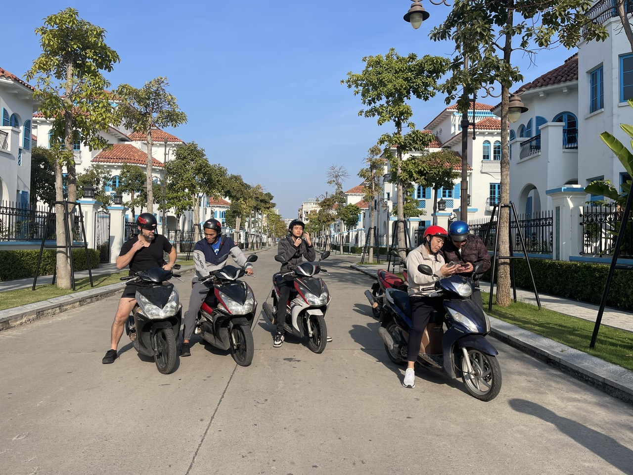 Thuê Xe Máy Quảng Ninh