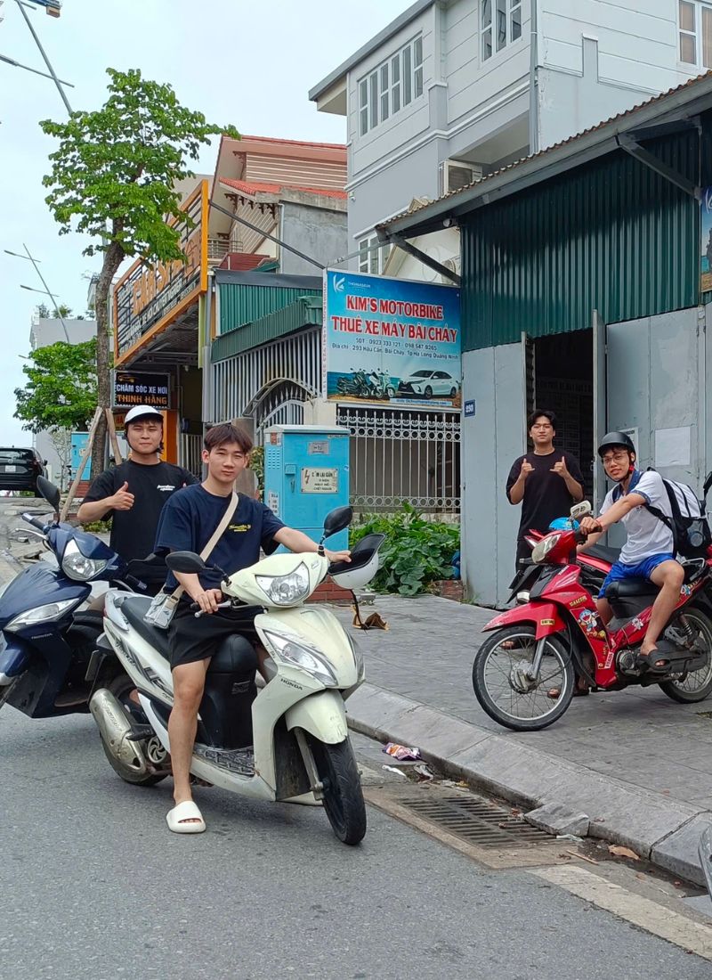 Thủ tục thuê xe nhanh chóng tại Kim’s Motorbike Rental Hạ Long