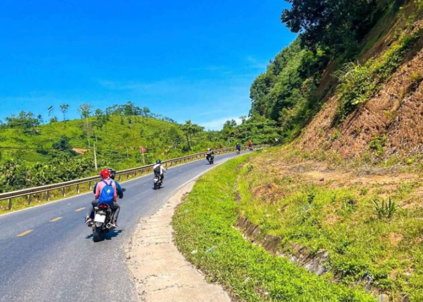 Cho Thuê Xe Máy Hạ Long Có Hỗ Trợ Tận Cảng, Bến Xe, Khách Sạn
