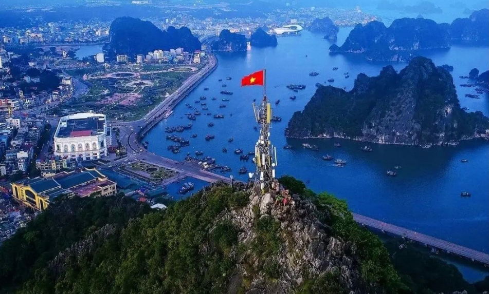 Cho Thuê Xe Máy Hạ Long Có Hỗ Trợ Tận Cảng, Bến Xe, Khách Sạn