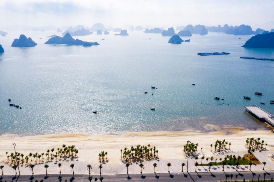 Bãi Cháy Hạ Long biển đẹp