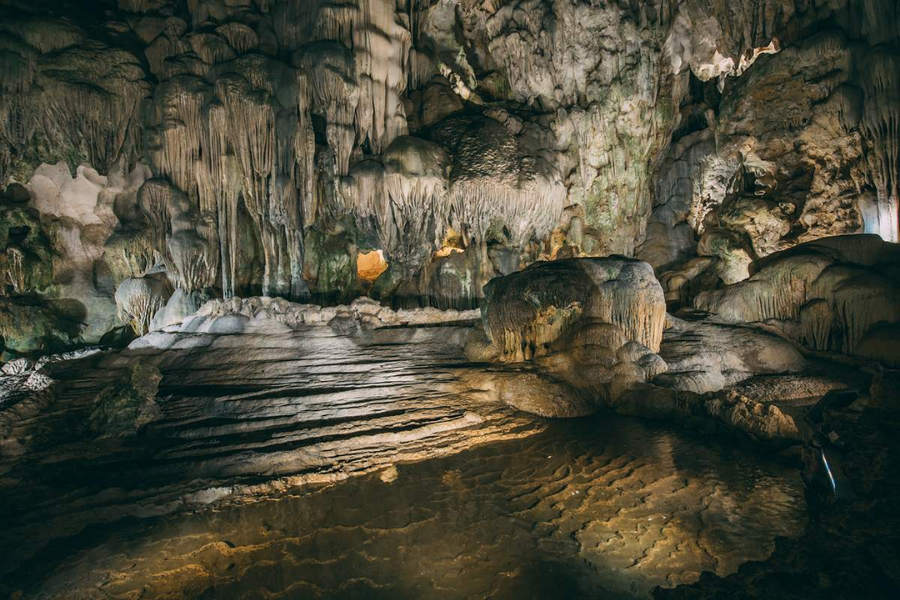 Động Thiên Cung Hạ Long đẹp
