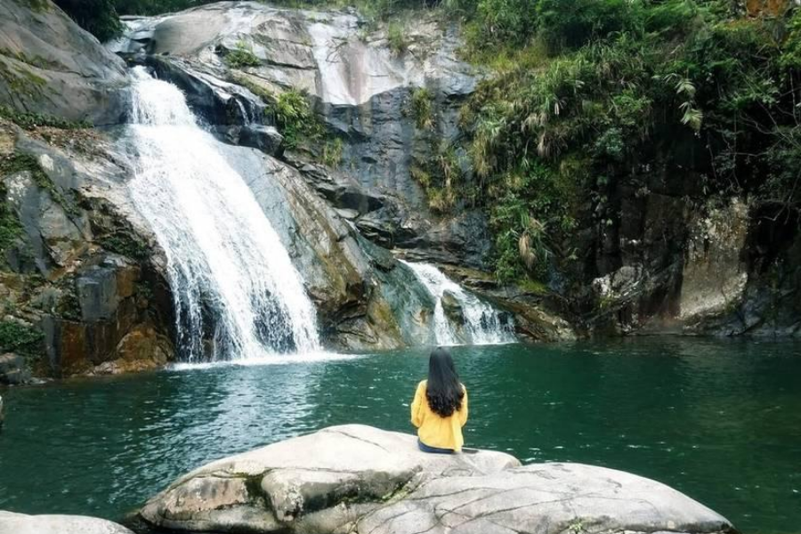 Thác Khe Vằn Quảng Ninh đẹp