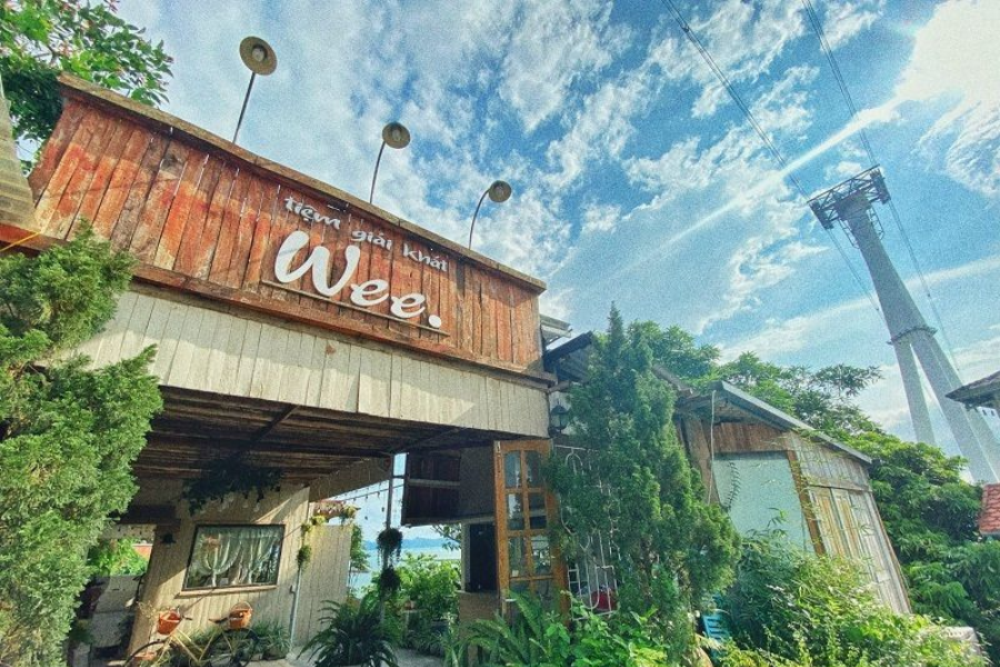 cafe view đẹp cùng Wee